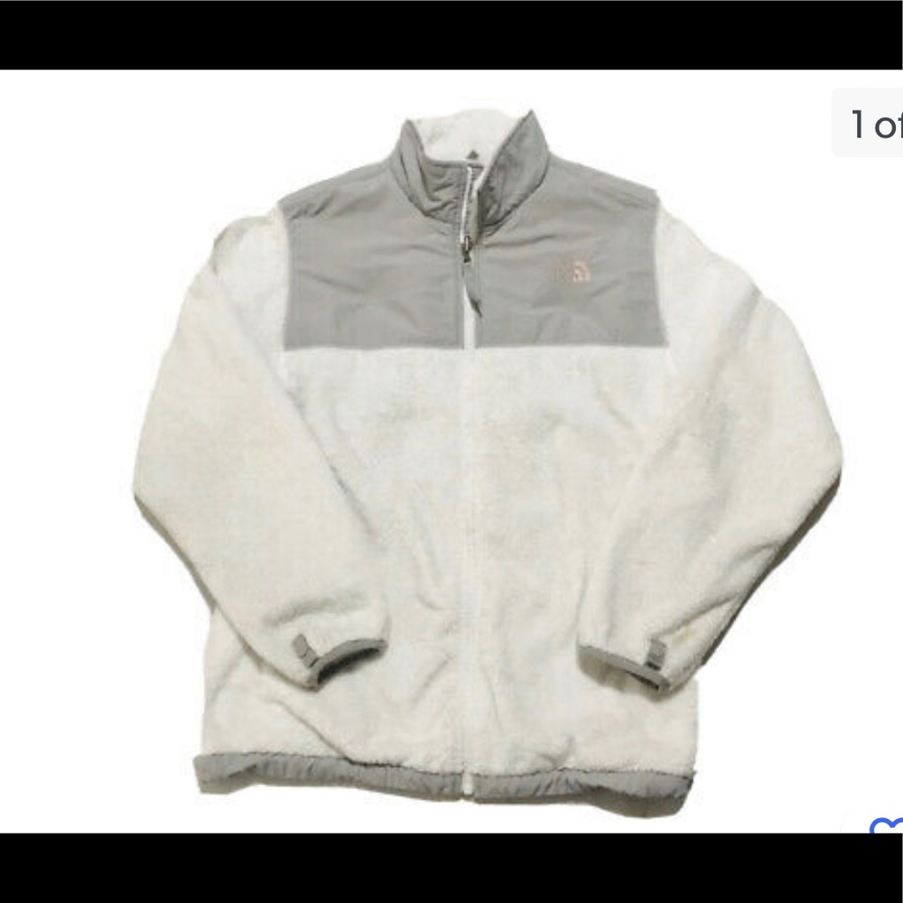 white fleece kids north face jacket